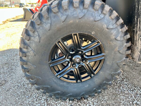 2025 Segway UT10P Premium Crew Light Gray & Black Utility Vehicle - Image 30